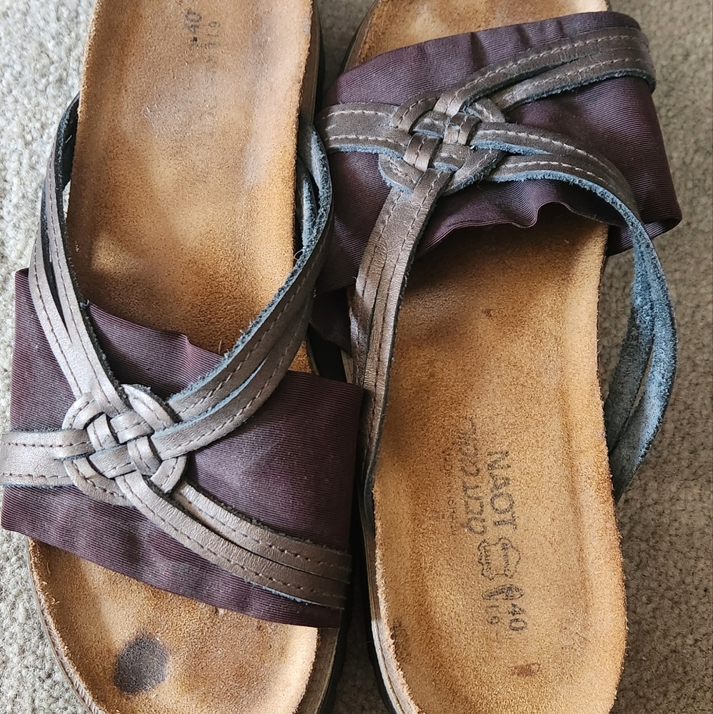 NAOT sandles